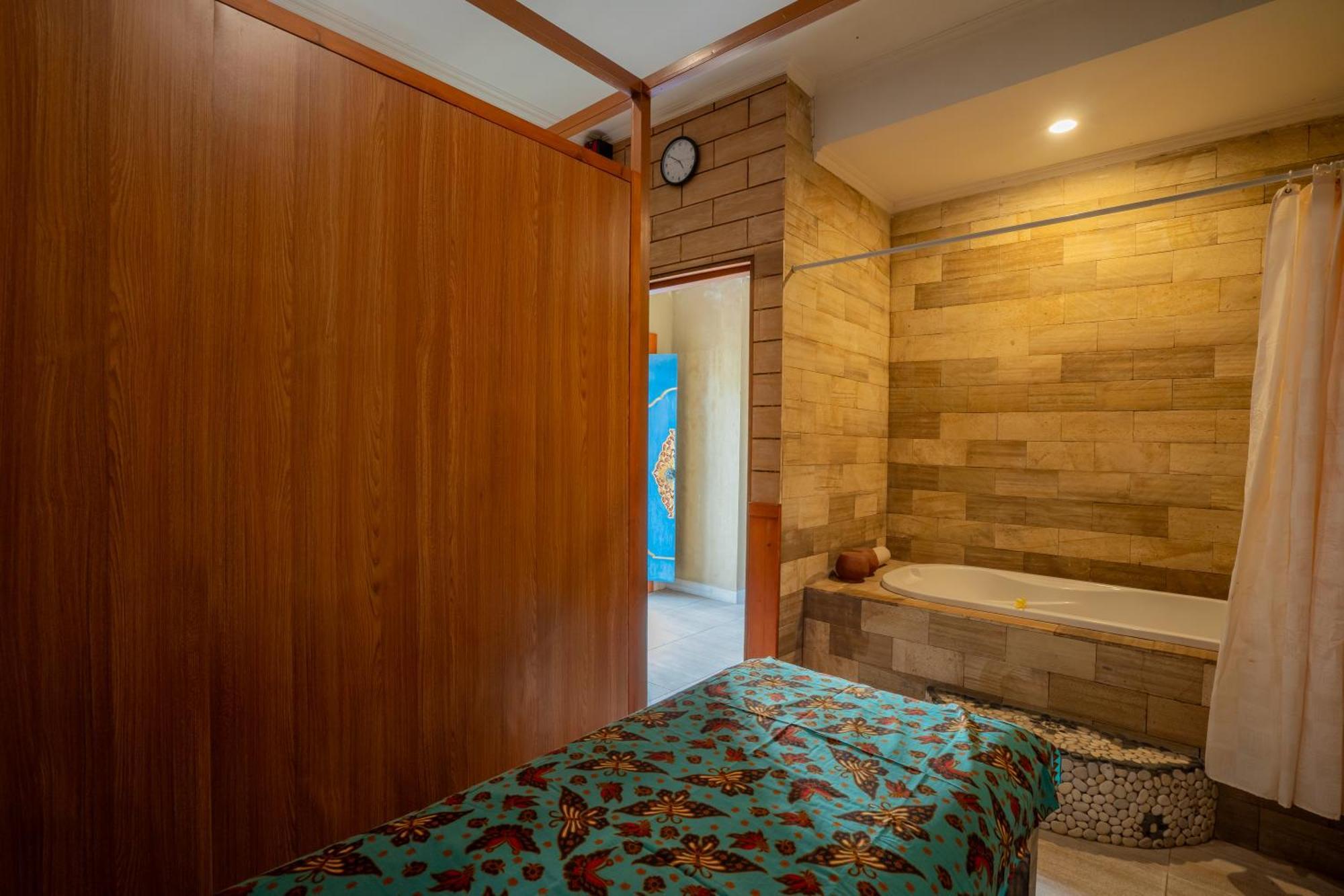 Nirmala Guest House Surf Keramas Exterior foto