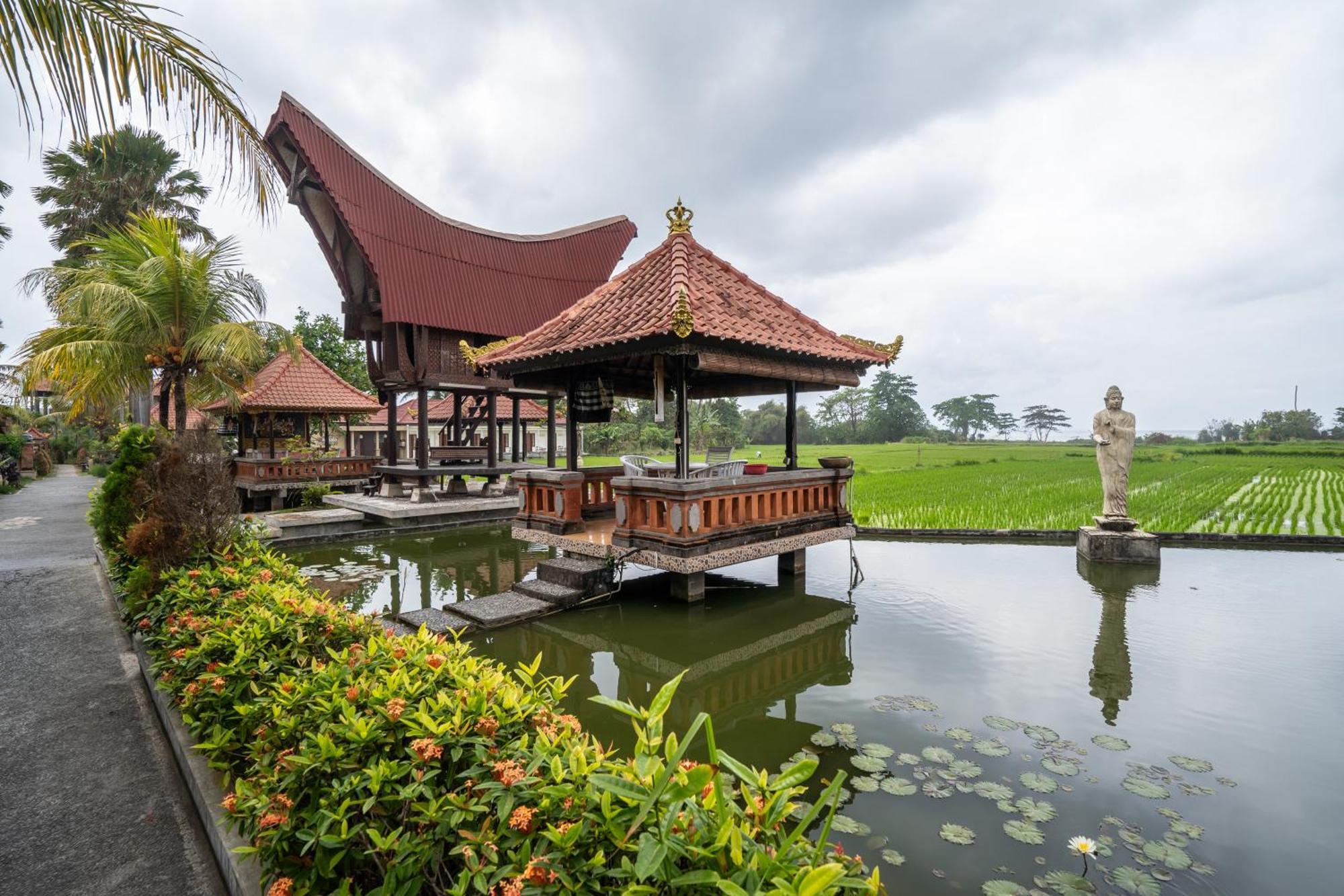 Nirmala Guest House Surf Keramas Exterior foto